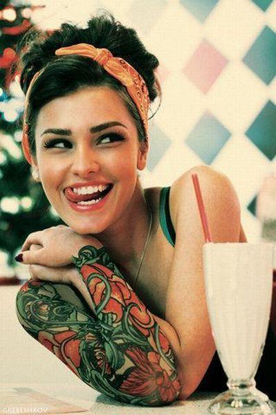 Floral sleeve