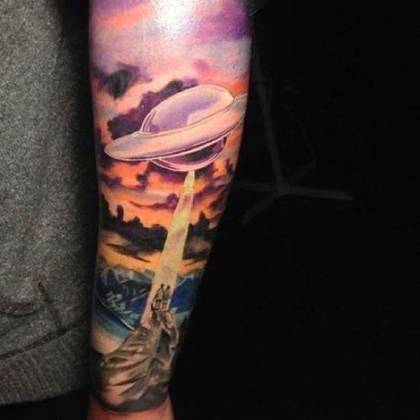 tattoo, Ufo Ufo taking a family to space